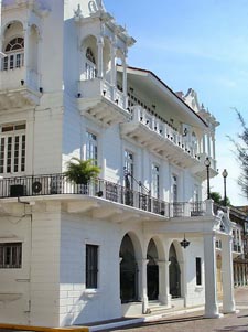 Heron's Palace Tocumen, Panama